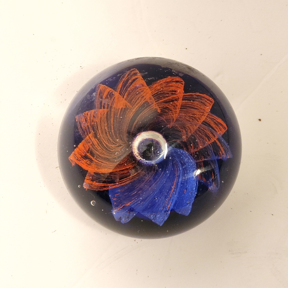 Heirloom Dynasty PinWheel Glass Paperweight Orange Blue Design